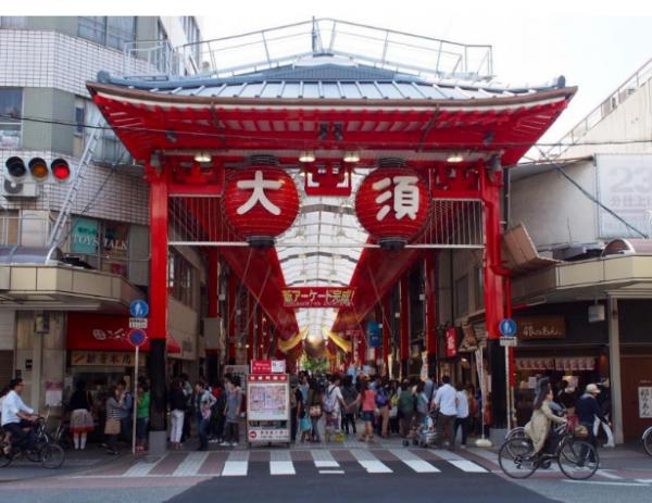 集齊百円店、藥妝店、日本小食！ 日本血拼必到的5大最好逛商店街！